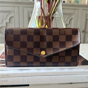 LV Sarah Wallet